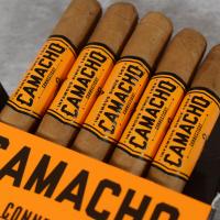 Camacho Connecticut Machitos Cigar - Pack of 6