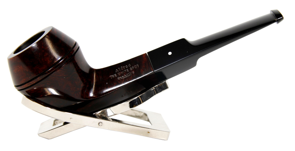 Alfred Dunhill - The White Spot Chestnut 4204 Group 4 Bulldog Pipe (DUN56)