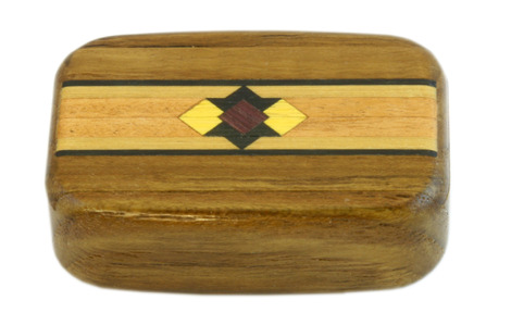 Wilsons of Sharrow Wooden Snuff Box - Diamond Cross Panel Pattern