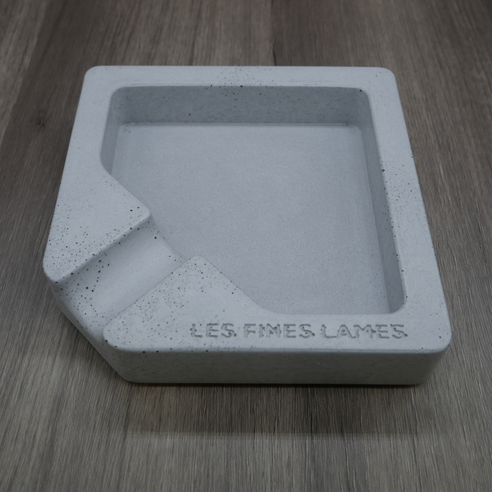 Les Fines Lames Monad Concrete Ashtray