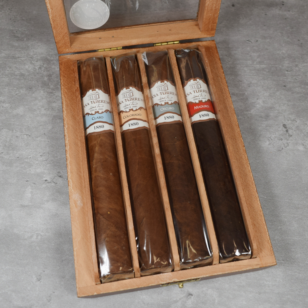 Casa Turrent 1880 Double Robusto Gift Pack - 4 Cigars