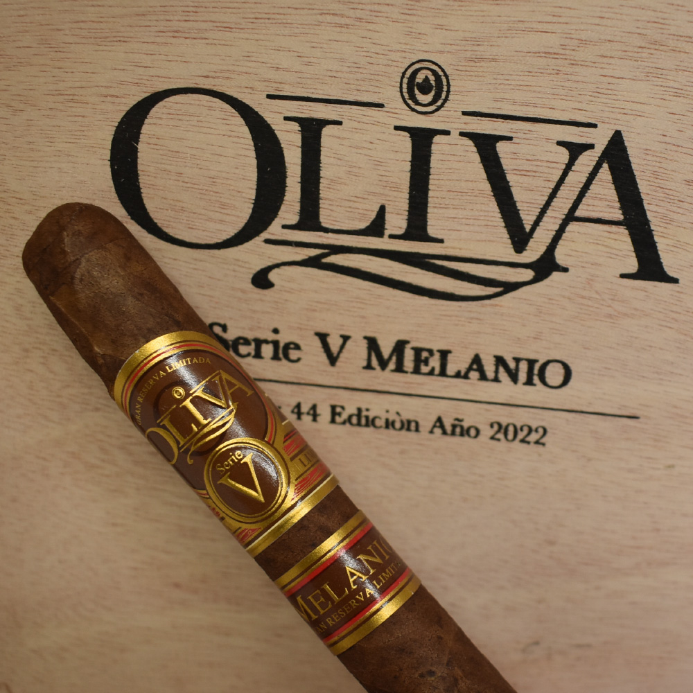 Oliva Serie V Melanio Edici?n A?o 2022 Cigar - 1 Single