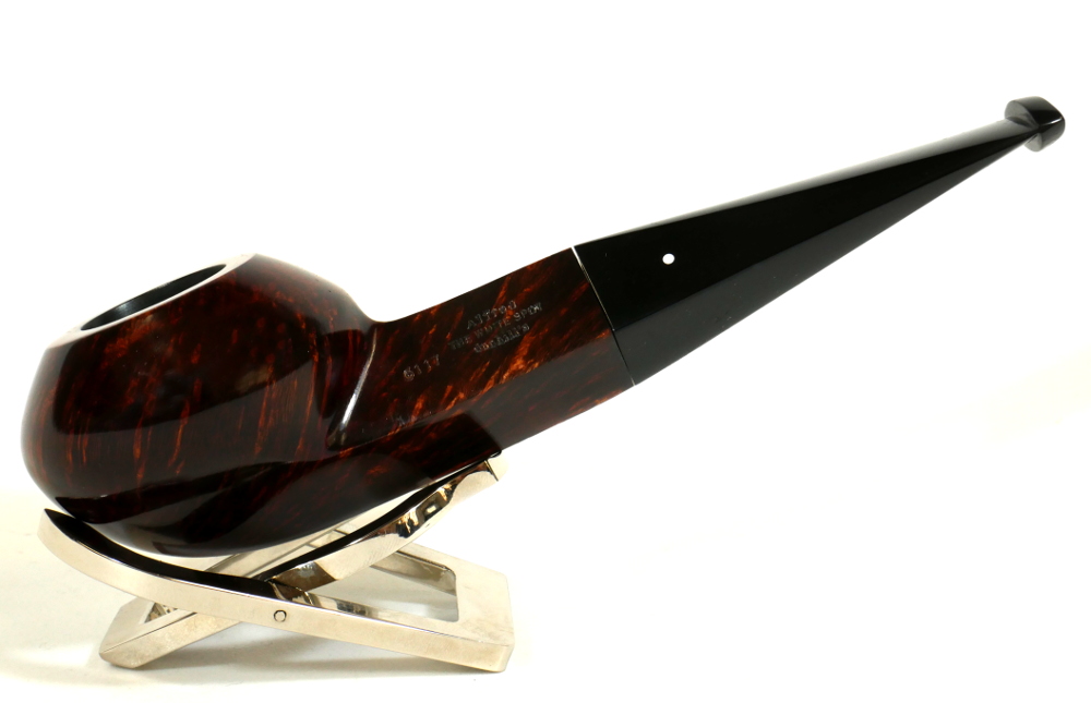 Alfred Dunhill - The White Spot Amber Root 6117 Group 6 Straight Rhodesian Pipe (DUN179)