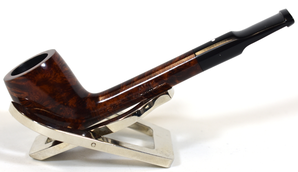 Alfred Dunhill - The White Spot Amber Root 1111 Group 1 Lovat Pipe (DUN183)