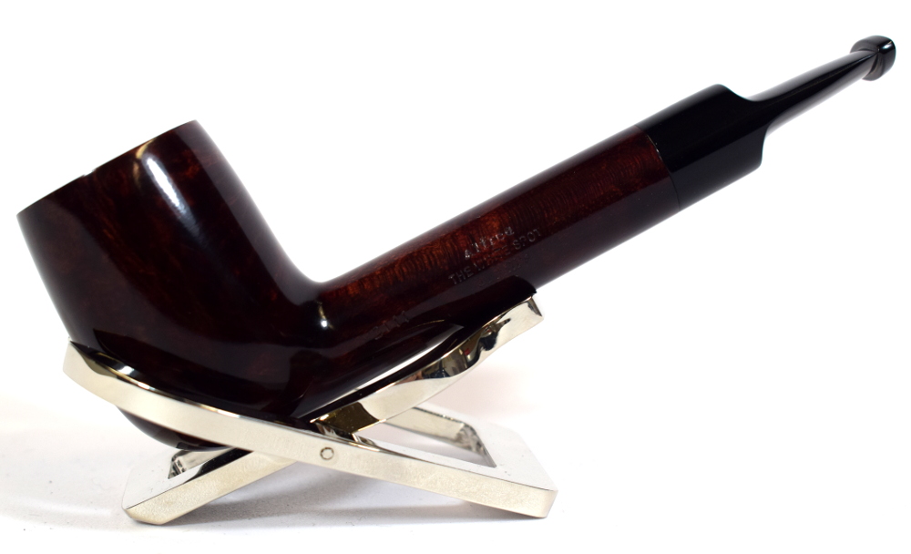 Alfred Dunhill - The White Spot Bruyere 3111 Group 3 Lovat Pipe (DUN289)