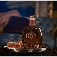 1792 Small Batch Kentucky Straight Bourbon Whiskey - 75cl 46.85%