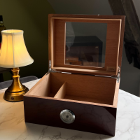 Savinelli Large Brown Glasstop Humidor - 75 Cigar Capacity