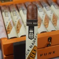 Alec Bradley Black Market Esteli Punk Cigar - 1 Single