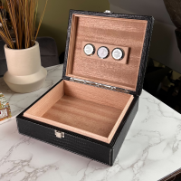FATHERS DAY - Prestige Alligator Motif Leather Humidor & Starter Set - Black -  20 Cigar Capacity