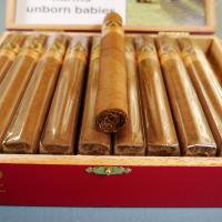 Aladino Classic Toro Cigar - 1 Single