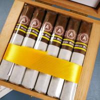 Aladino Corojo Reserva Robusto Cigar - Box of 20