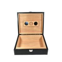 FATHERS DAY - Prestige Alligator Motif Leather Humidor & Starter Set - Black -  20 Cigar Capacity