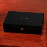 Cigarism Piano Finish Cedar Lined Humidor - Black - 30 Cigar Capacity - End of Line