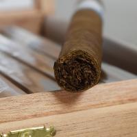 Charatan Churchill Cigar - 1 Single