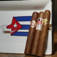 CGars Ltd Cigar Ashtray - Cuban Flag Sampler - 3 Cigars and Ashtray