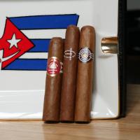 CGars Ltd Cigar Ashtray - Cuban Flag Short Smoke Sampler - 3 Cigars and Ashtray
