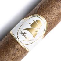 Davidoff Winston Churchill Commander Toro Cigar - 1 Single