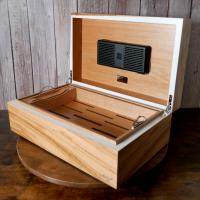 Davidoff Ambassador Humidor - Olive Wood - 80 Cigar Capacity