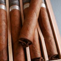Drew Estate Liga Privada 10 Seleccion De Mercado Toro Cigar - Box of 10