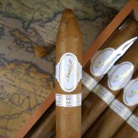 Davidoff Grand Cru Diademas Finas Limited Edition 2024 Cigar - 1 Single