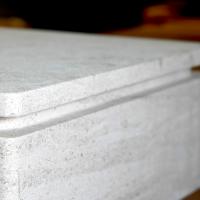 Davidoff Monolith Humidor - Cream Limestone - 120 Cigar Capacity