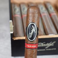 Davidoff Yamasa Robusto Cigar - 1 Single