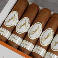 Davidoff Grand Cru No. 3 Cigar - Pack of 5 (End of Line)