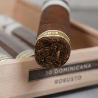 Davidoff Dominicana Robusto Cigar - 1 Single