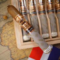 E.P Carrillo Encore Edicion Unica Solidarios Cigar - Box of 10