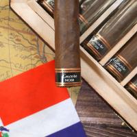 E.P Carrillo Encore Noir Majestic No. 2 Cigar - Box of 10