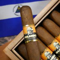 Foundation Olmec Claro Toro Cigar - Box of 12