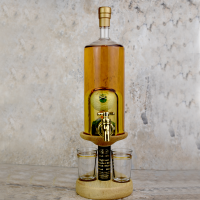 Golf Ball on Tee with Tap and 2 Glasses Whisky Decanter (Stylish Whisky) - 40% 350ml