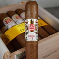 Hoyo de Monterrey Epicure No. 2 Cigar - Cabinet of 25