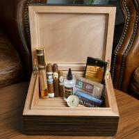 Humidor Favourites Compendium Sampler - 3 Cigars, Humidor and Accessories