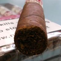 Joya de Nicaragua Flor De Nicaragua Robusto Cigar - Bundle of 20