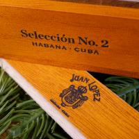 Juan Lopez Seleccion No. 2 Cigar Cuban Gift Box - 1 Single