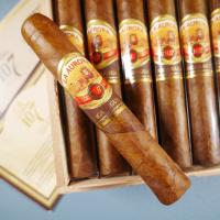 La Aurora 107 Nicaragua Robusto Cigar - Box of 20