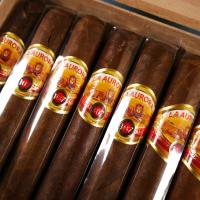 La Aurora 107 Robusto Ecuador Cigar - Box of 21