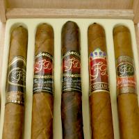 La Flor Dominicana Los Lanceros Cigar Selection - 5 Cigars