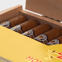 Montecristo Petit Edmundo Cigar - Box of 25