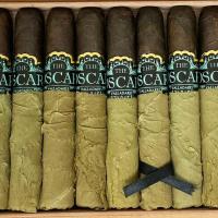 Oscar Valladares The Oscar Maduro Robusto Cigar - Box of 11