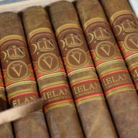 Oliva Serie V Melanio Gran Reserva No. 4 Petit Corona Cigar - Box of 10