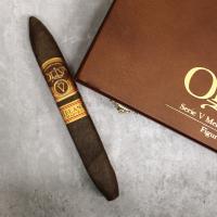 Oliva Serie V Melanio Gran Reserva Limitada Maduro Figuardo Cigar - Box of 10