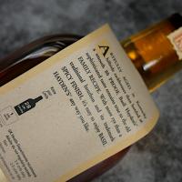 Basil Haydens Kentucky Straight Bourbon Whiskey - 70cl 40%