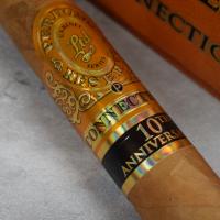 Perdomo 10th Anniversary Connecticut Robusto Cigar - 1 Single