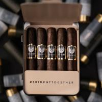 Trident Military Cigars The Trident Petit Panatela Cigar - Tin of 5