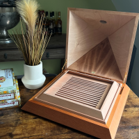Adorini Pyramid Cedro Deluxe Cigar Humidor - 100 Cigar Capacity (AD036)