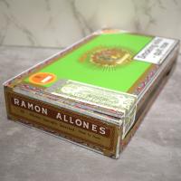 Ramon Allones Specially Selected Cigar - Box of 25