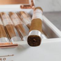 Rocky Patel White Label Toro Cigar - 1 Single