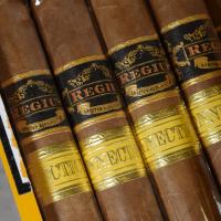 Regius Connecticut Corona Cigar - Box of 25